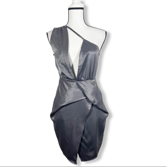 🆕 Missguided Charcoal Silky Asymmetric Faux Wrap Dress - Picture 4 of 10